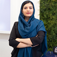 خانم محمودی